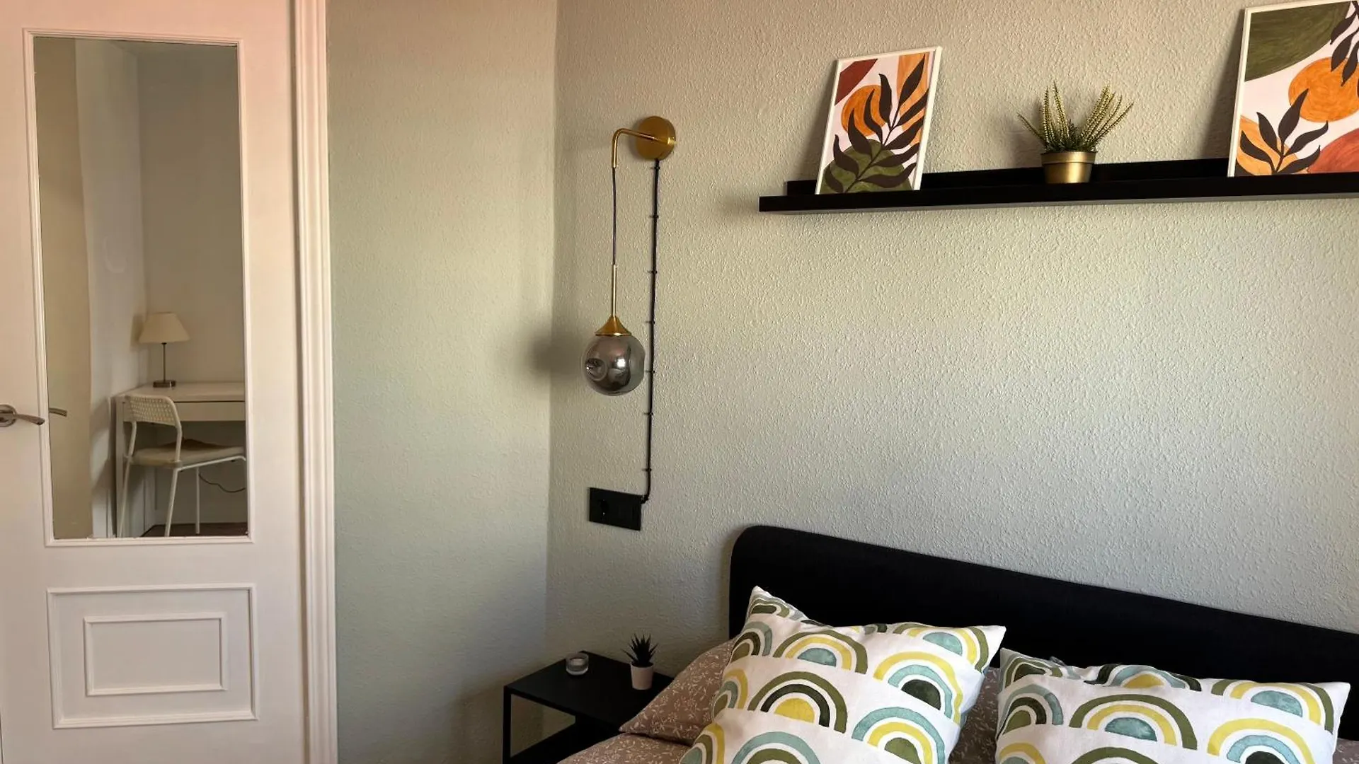 شقة Diagonale House توريمولينوس